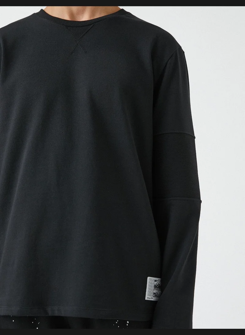 KOTON Crew Neck Patched Sweatshirt