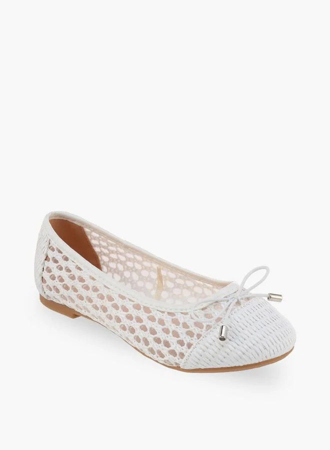 فلورا بيلا من شو إكسبرس Flora Bella Girls Bow Accent Ballerina Shoes