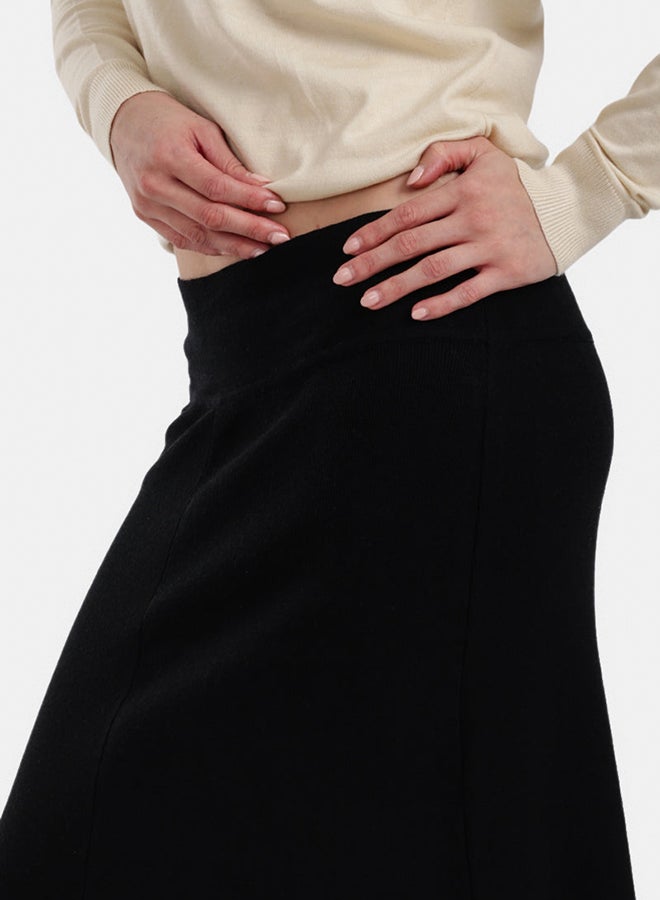 Carina Knit Maxi Skirt - Image 4