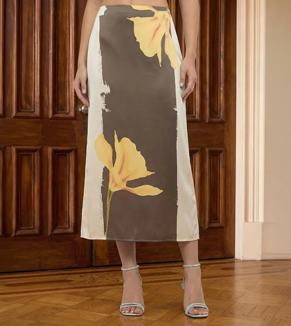 بي سي بي جي BCBG-Crinckles Satin Printed Skirt