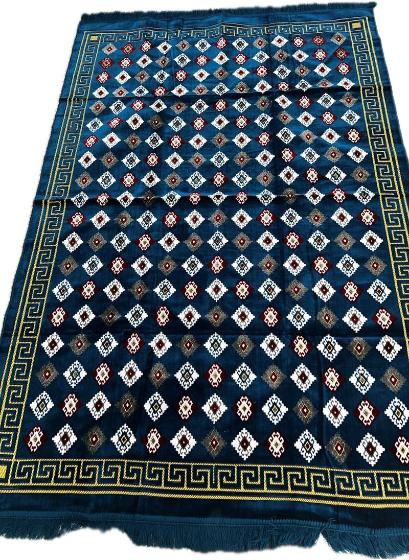 Generic - A large and wonderful carpet, measuring 1.5m*2m, made in Turkey, of high quality, characterized by its softness, blue color, and multiple uses. It is also suitable for desert outings, beach sessions, and rooms, homes, and gardens. Please note that the patterns may differ from the images shown. Size: 1.5m*2m - Image 1