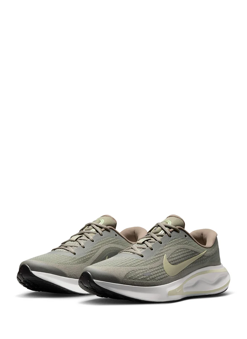 Nike Journey Run