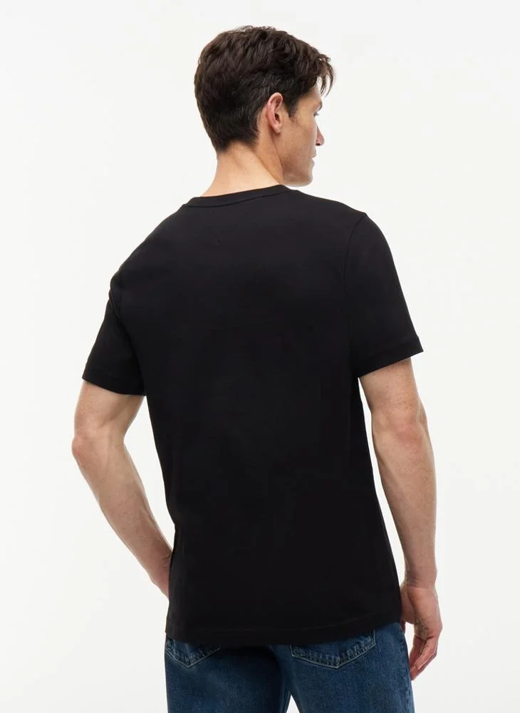 Tommy Hilfiger  Contrast Logo Crew Neck Jersey T-Shirt for Men | Best Price UAE