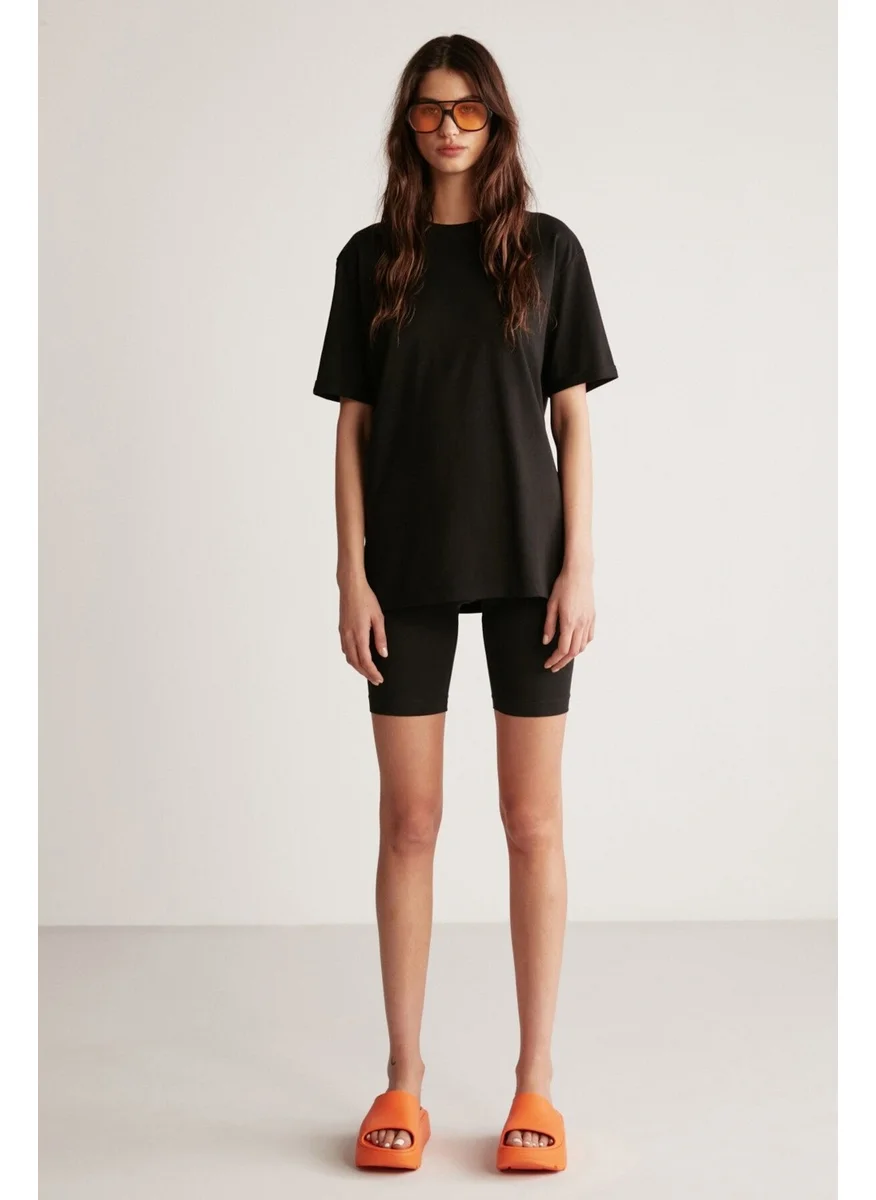 GRIMELANGE Betsy Women's 100% Cotton Crew Neck Short Sleeve Basic Black T-shirt