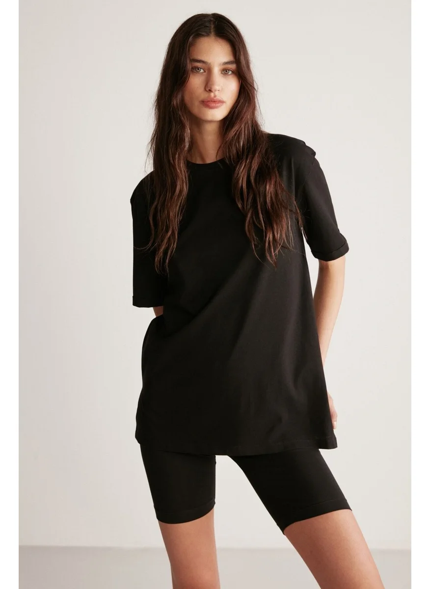 GRIMELANGE Betsy Women's 100% Cotton Crew Neck Short Sleeve Basic Black T-shirt
