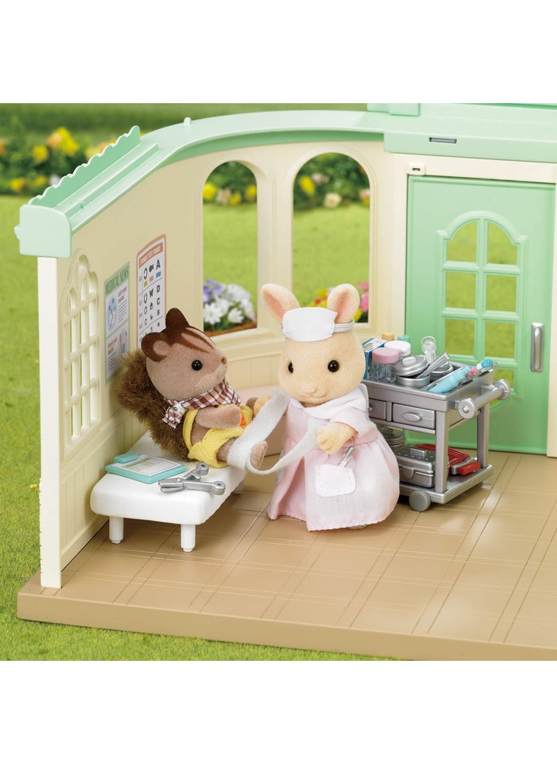 Sylvanian Families - Nurse Set - Image 1