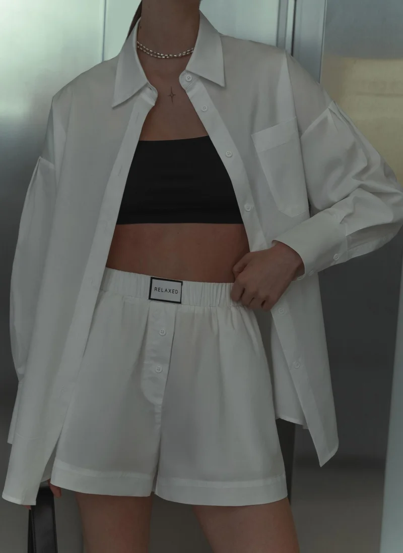 ليتشي قميص بلون موحد فضفاض