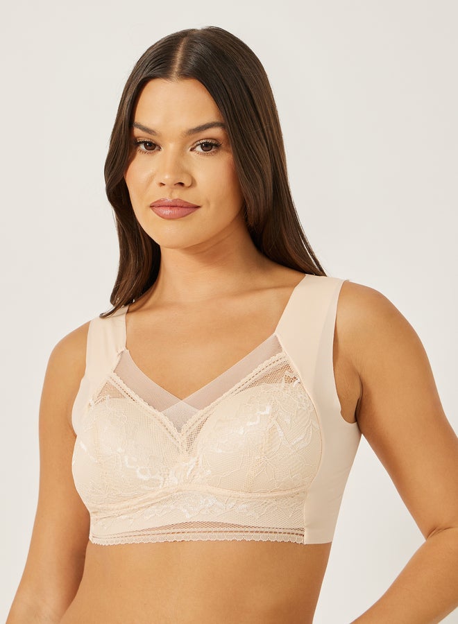 Styli 3PK PNW FULL SUPPORT MESH CROSS OVER FRONT LACE CUP CROP TOP  - Image 3