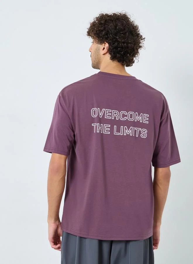 ستايلي اكتيف تيشيرت واسع من قطن غني بأسلوب رياضي