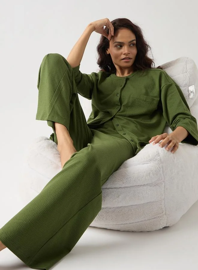 فيميلا بنطال محبوك بقصة مريحة