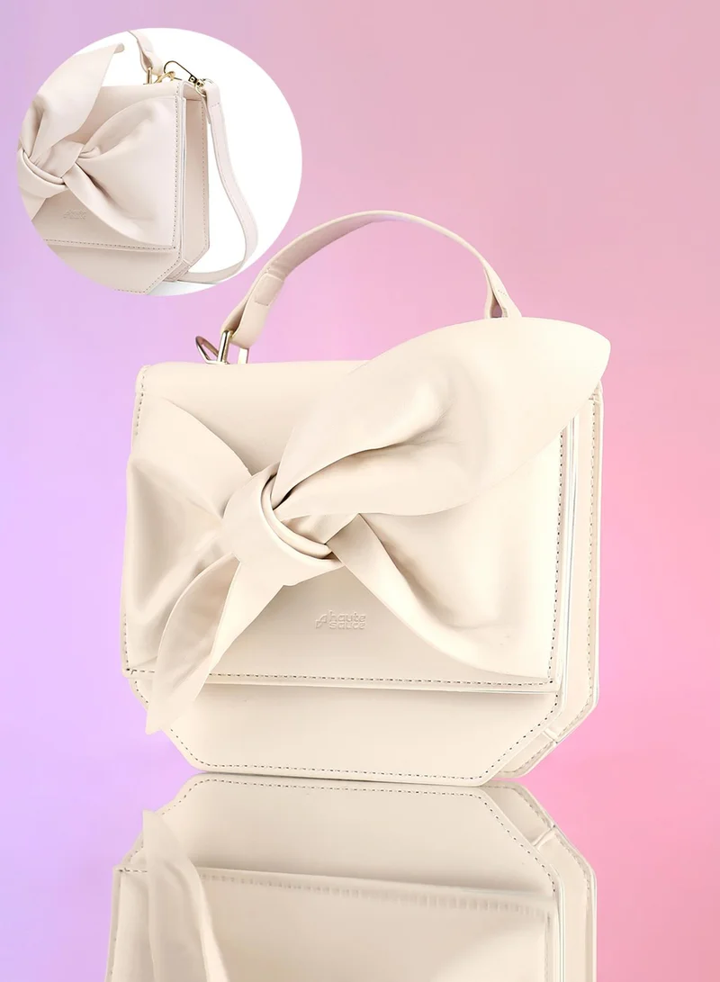 Haute Sauce Solid Magnet Lock Regular Vegan Leather Hand Bag For Women
