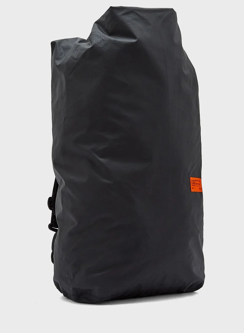 فانز شنطة ظهر