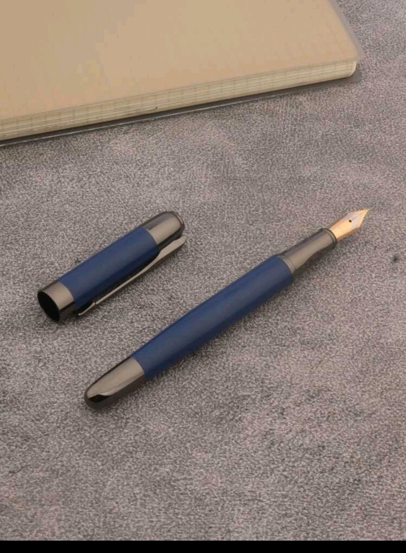 Feather tip calligraphy pen