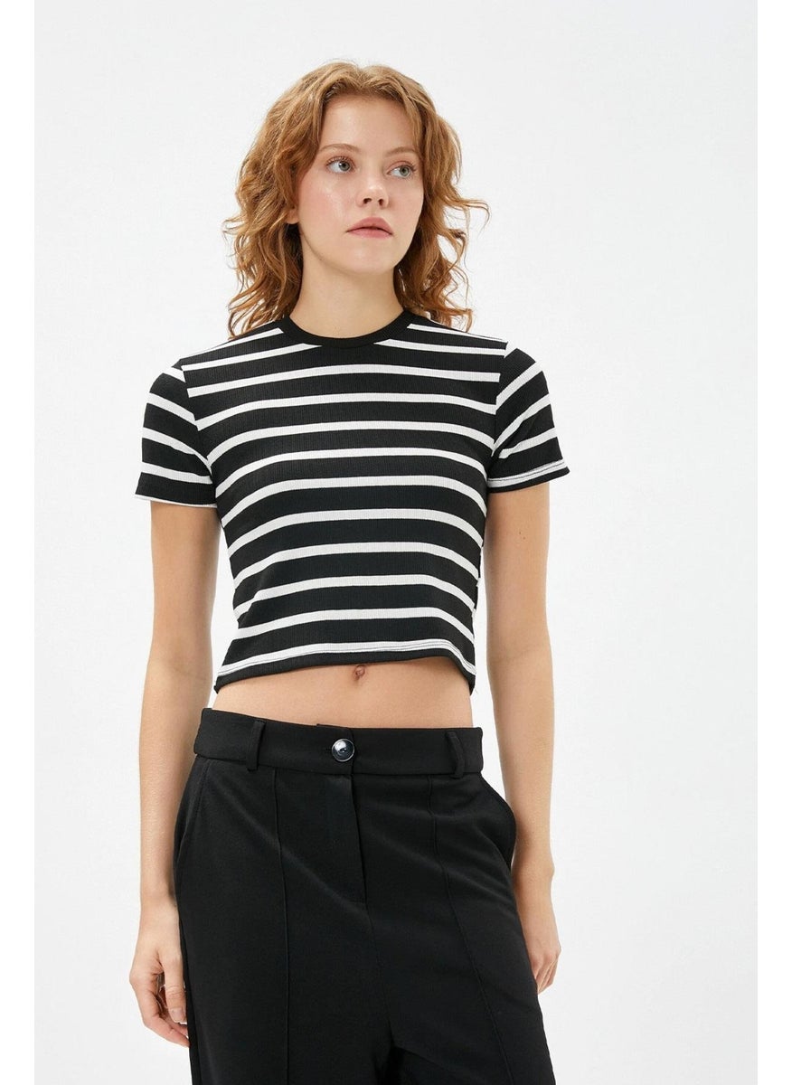Tena Women's Black-White Crew Neck Striped Short Sleeve Full Lycra Ribbed T-Shirt  - Image 3