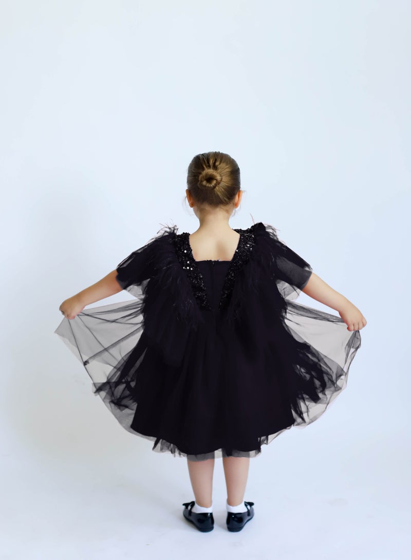 دىدانيالا فستان مطرز بالتل - Image 5