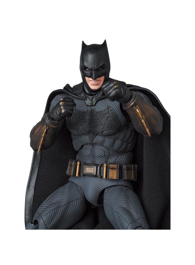 MEDICOM Zack Snyder’s Justice League: Batman MAFEX Action Figure - Image 4