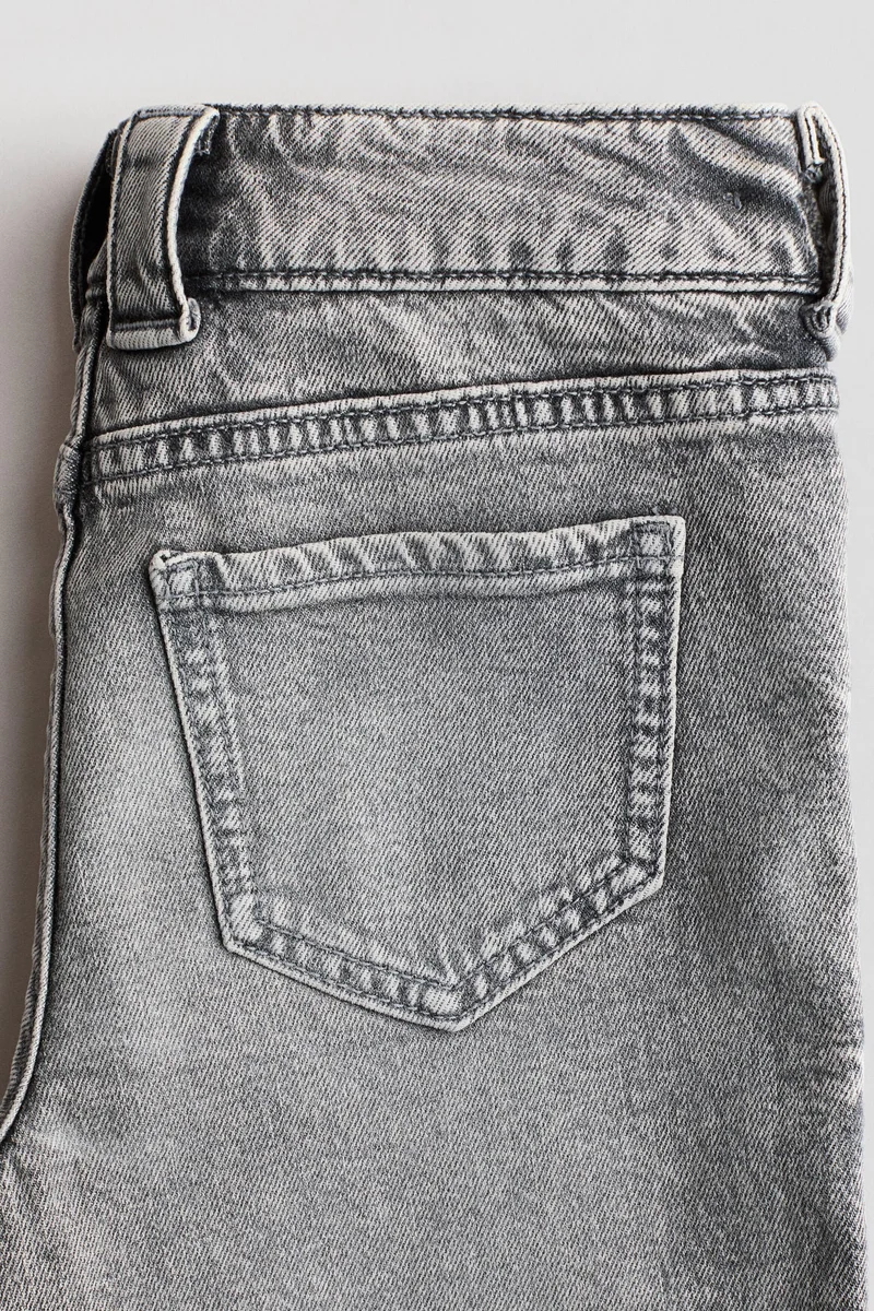 اتش اند ام جينز بحافة واسعة