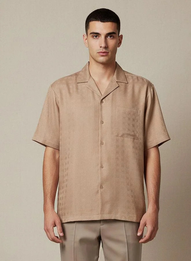 Splash FAV Men Regular Fit Camp Collar Textured Short Sleeves Resort Shirt