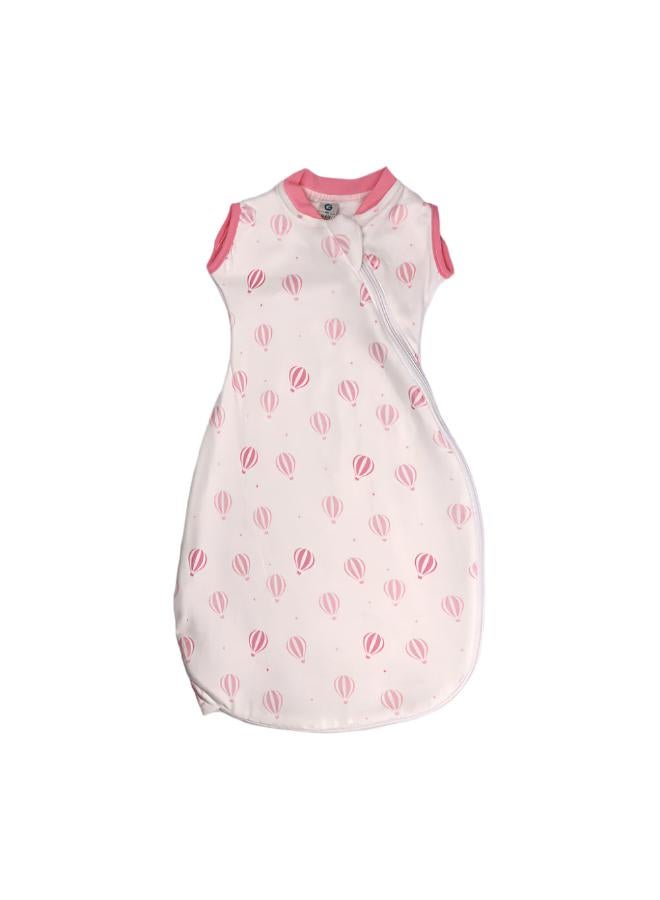 ماماز جيفت كيس نوم صغير من الصوف. ابقَ دافئًا ومريحًا مع كيس النوم الصوفي الخاص بنا. مصنوع من مواد ناعمة وعالية الجودة، إنه الحل الأمثل للحفاظ على دفء طفلك.