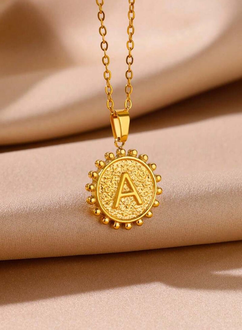 إيكوال سلسال نسائي مصنوع من الاستانلس ستيل مطلي باللون الذهبي بتصميم حرف - Image 1