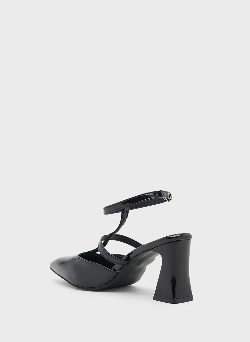 ELLA High Heeled Pump With Ankle Strap
