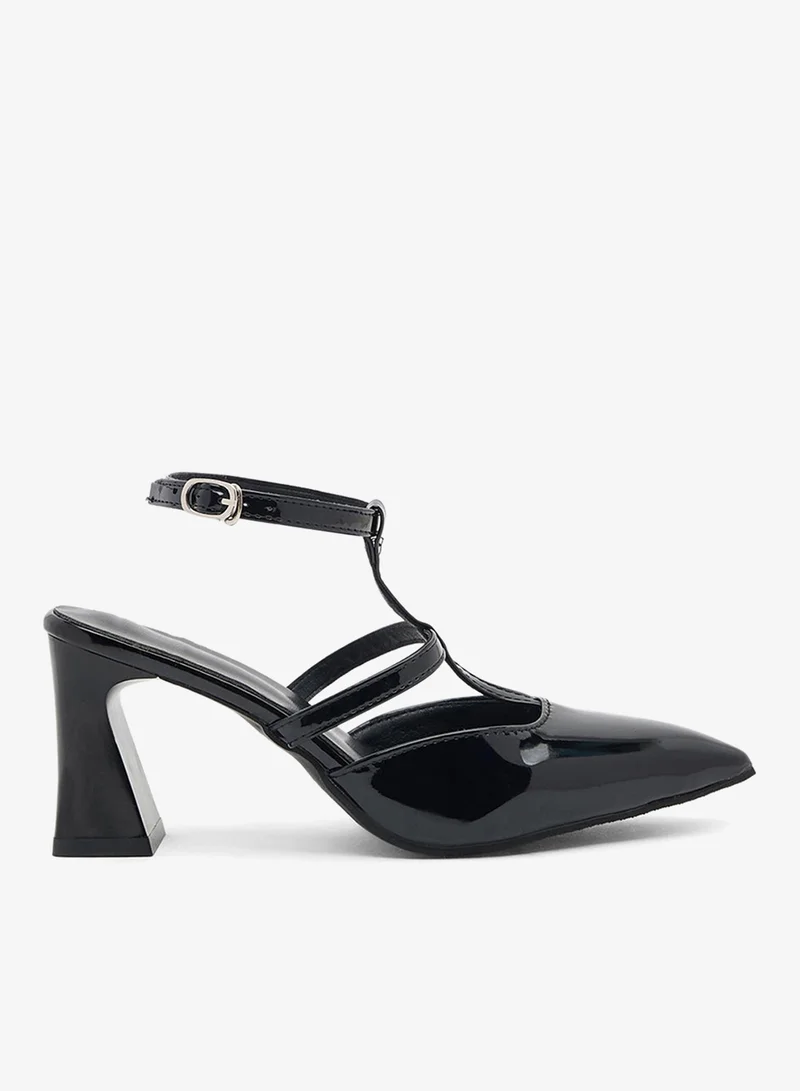 ELLA High Heeled Pump With Ankle Strap