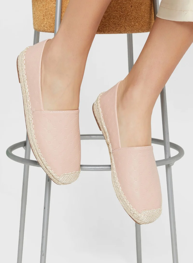Ginger Circle Criss Cross Pattern Flat Espadrille