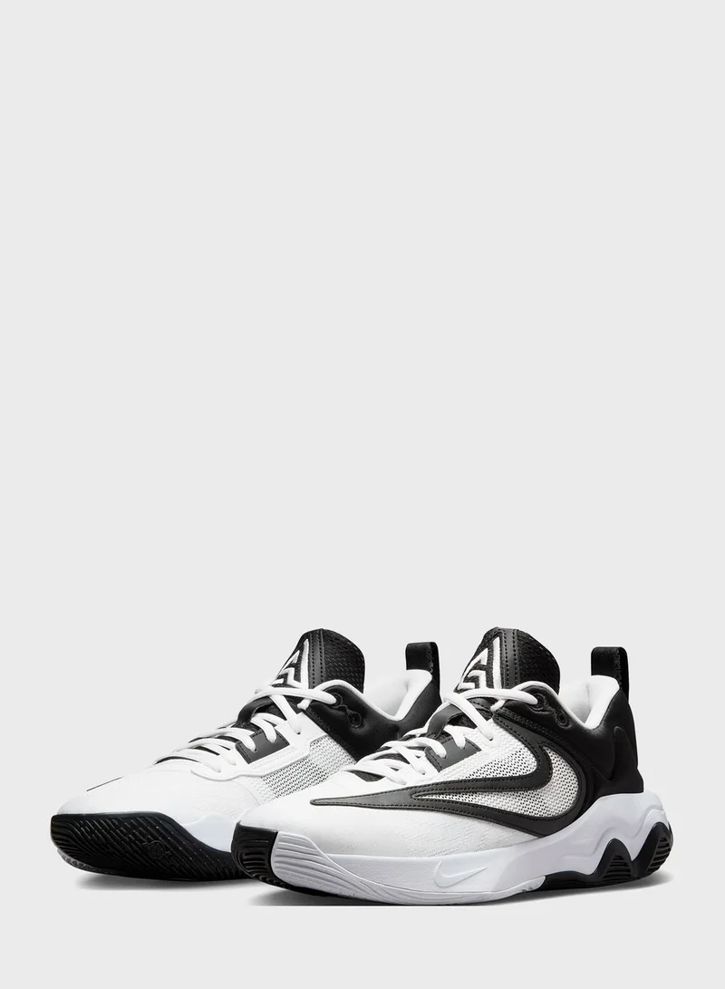 Nike Giannis Immortality 3