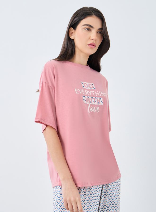 Styli Slogan Drop Shoulder T-Shirt and Geo Print Pyjama Set - Image 2