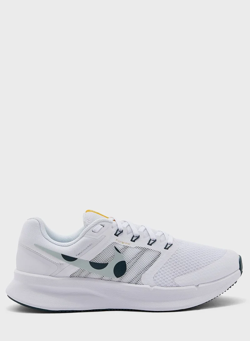 Nike Run Swift 3