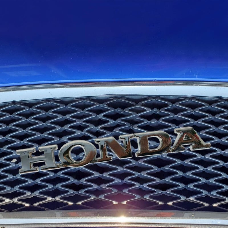 Universal Car Front Grille Emblem Badge – Decorative Car Grille Logo Accessory for Cars, SUVs & Trucks, Weather-Resistant Exterior Car Badge with Durable Build, Stylish Front Grille Decoration for All Vehicle Models - Image 5