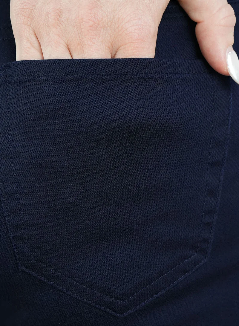 GIORDANO  Women's Mid-Rise Slim Tapered Pants for Women | Best Price UAE