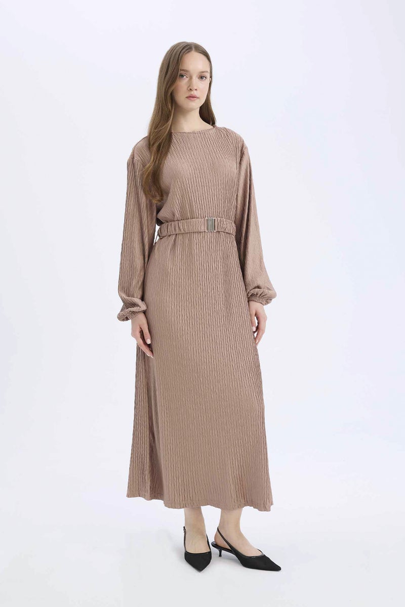 DeFacto Woman Regular Fit Pleat Dress - Image 4