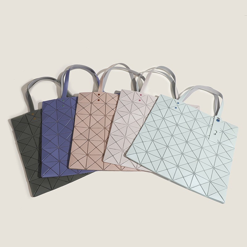 Geometric Rhombus Bag Japanese And Korean All-Match Laser Shoulder Underarm Bag Simple Large Capacity Portable Tote Bag - Image 5