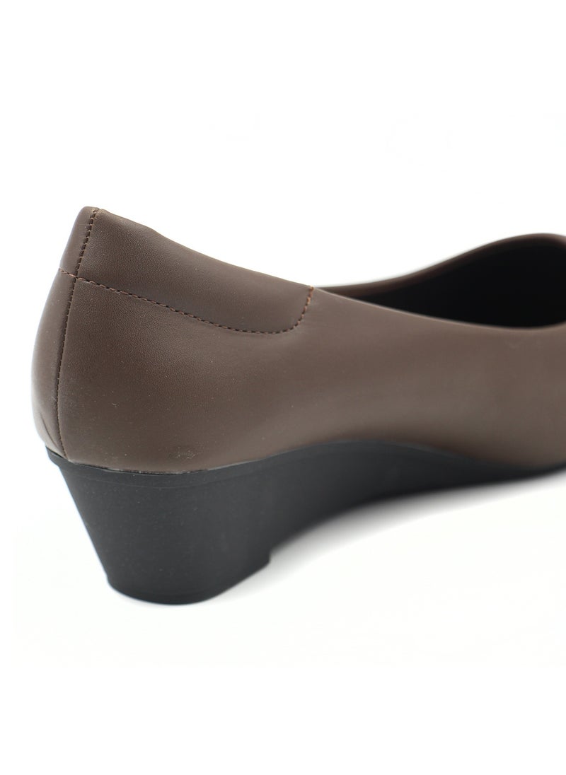 SD.Felano - Women's Low Heels Pumps Office Shoes | Pointed Toe, Comfortable, Casual Slip-On Heels for Girls & Ladies | Lightweight Women's Fashion Shoes for Walking,Work, Bride Wedding Dress Platform Heels Shoes - Image 1