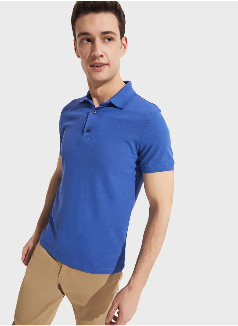 JUNE Essential Slim Fit Polo