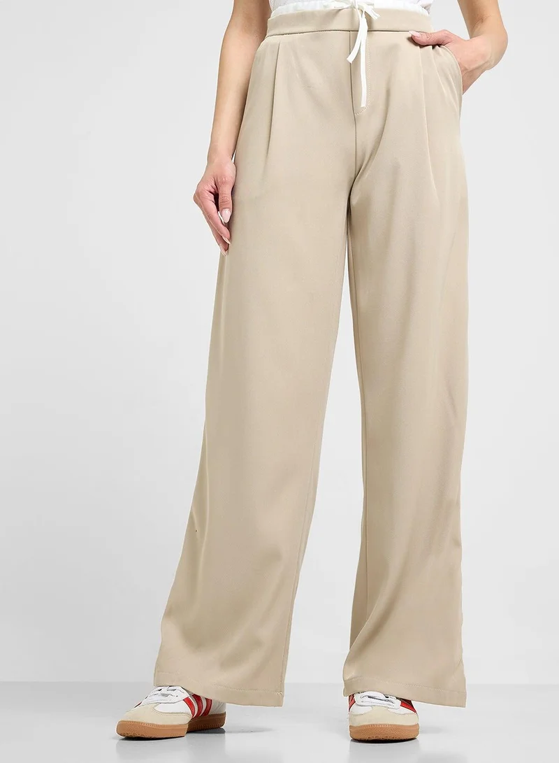 Ginger  Contrast Waist Panel Straight Fit Pants for Women | Best Price UAE