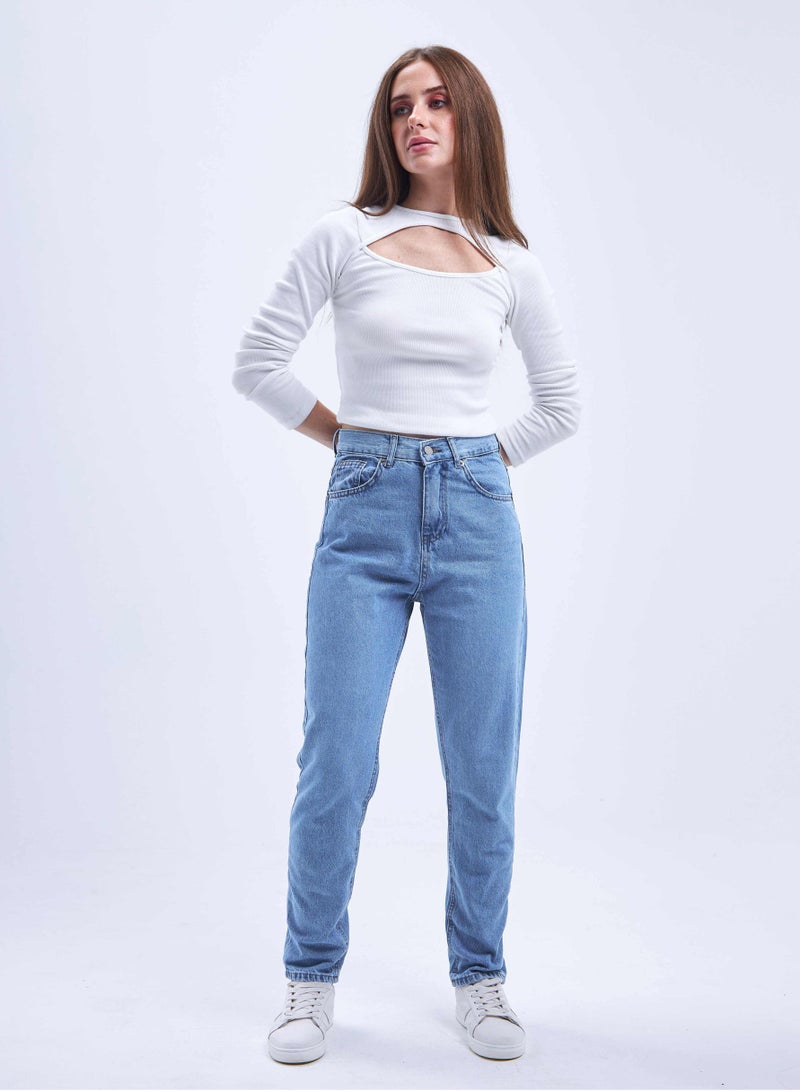 CIZARO High-Waist Light Washed Mom-Fit Jeans. - Image 1