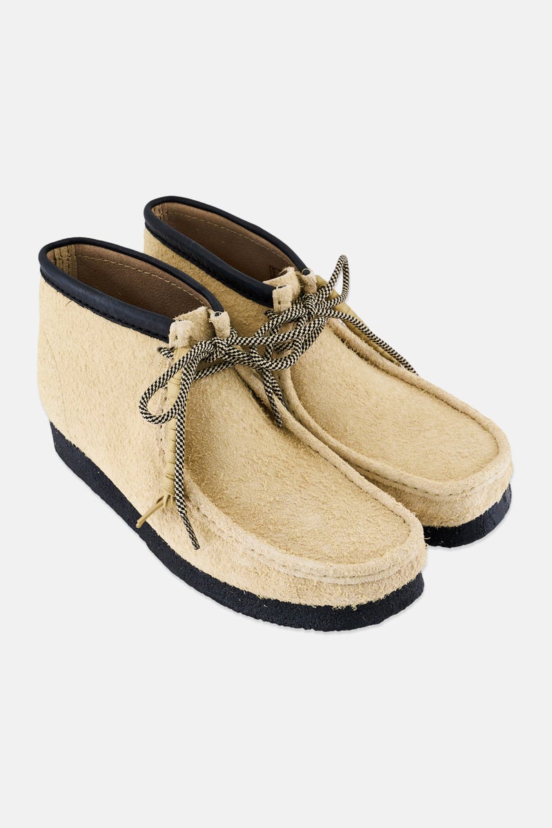 clarks Men Wallabee Lace Up Ankle Boots, Beige - Image 2