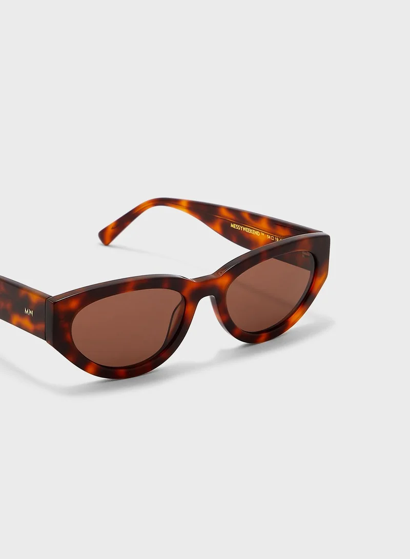 MESSYWEEKEND Audrey Shape Sunglasses