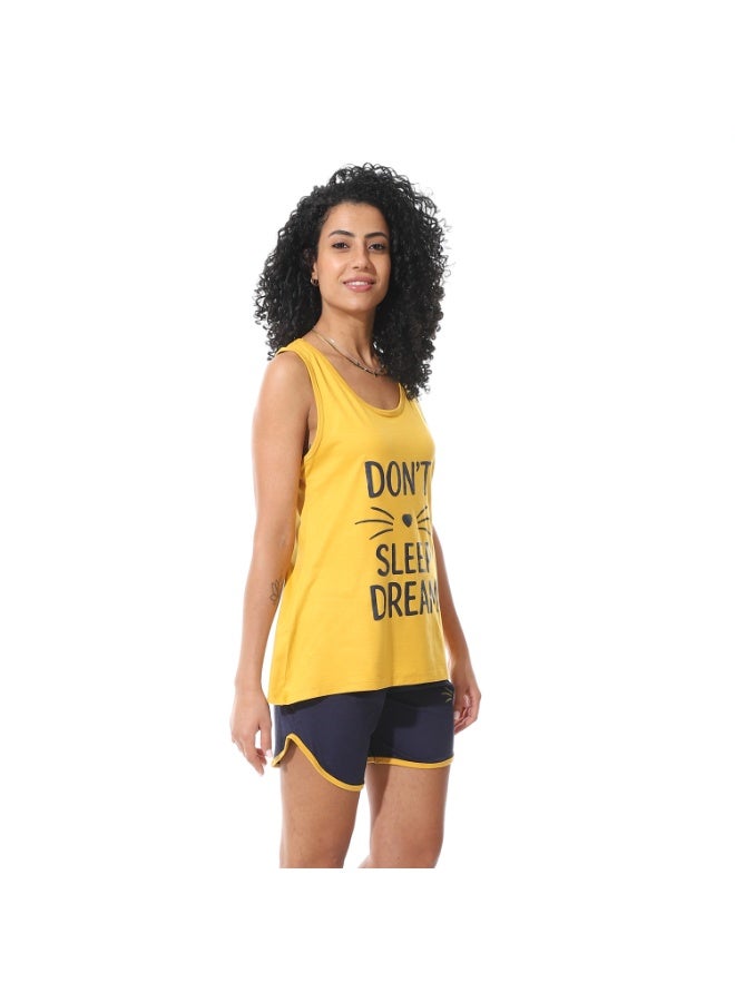 Caesar Women's hot shorts with chest prints - Image 3