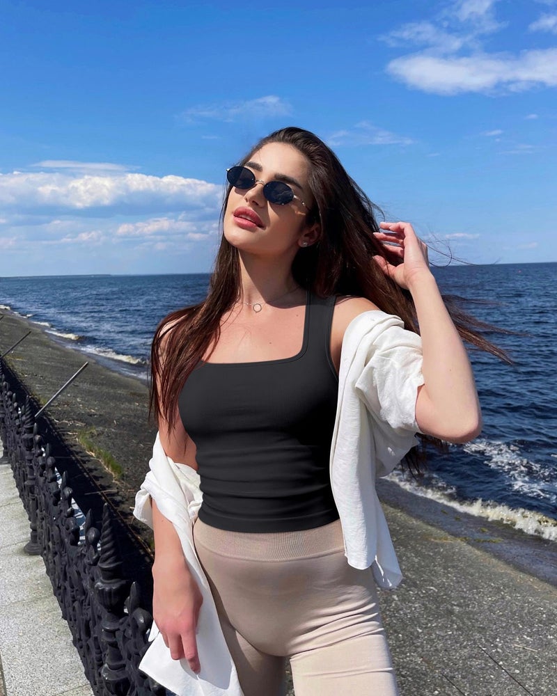 OQQ Womens 2 Piece Crop Tops Rueched Sleeveless Square Neck Stretch Basic Tank Shirts Black White - Image 3