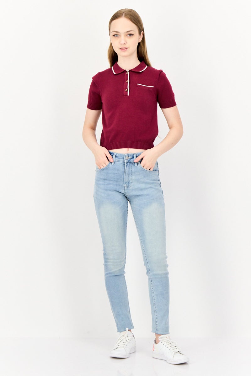 ONLY Women Spread Collar Short Sleeve Knitted Crop Polo Shirt, Maroon  - Image 4