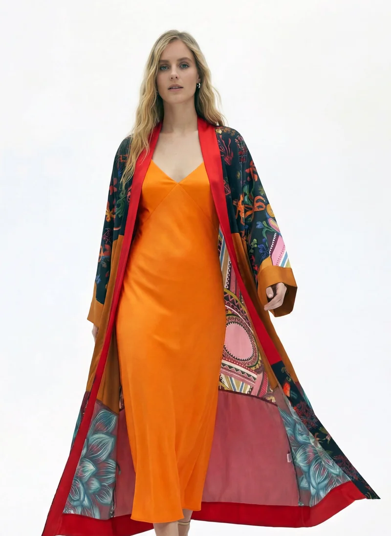 جانارا جونز One Of A Kind Golden Mist Abaya Kaftan