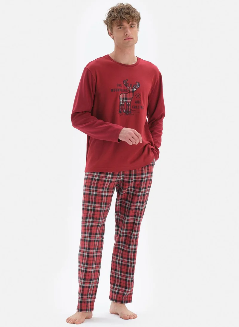 dagi Deer Print Checked Pyjama Set
