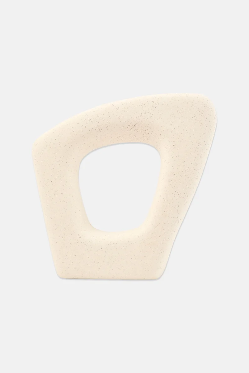 موي موتشو Ceramic Ornament