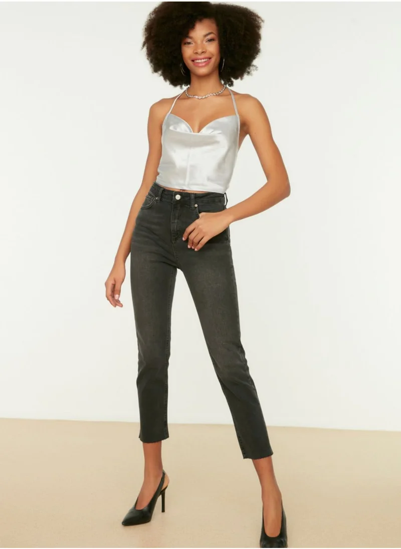 trendyol Raw Hem Straight Jeans