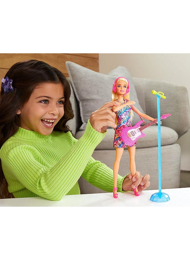 Barbie Music Malibu Feature Doll-English Speaking - pzsku/Z91EAE41FB35A8C3548A7Z/45/_/1687408082/8f064ebe-144c-4836-8317-80fff461cbaa