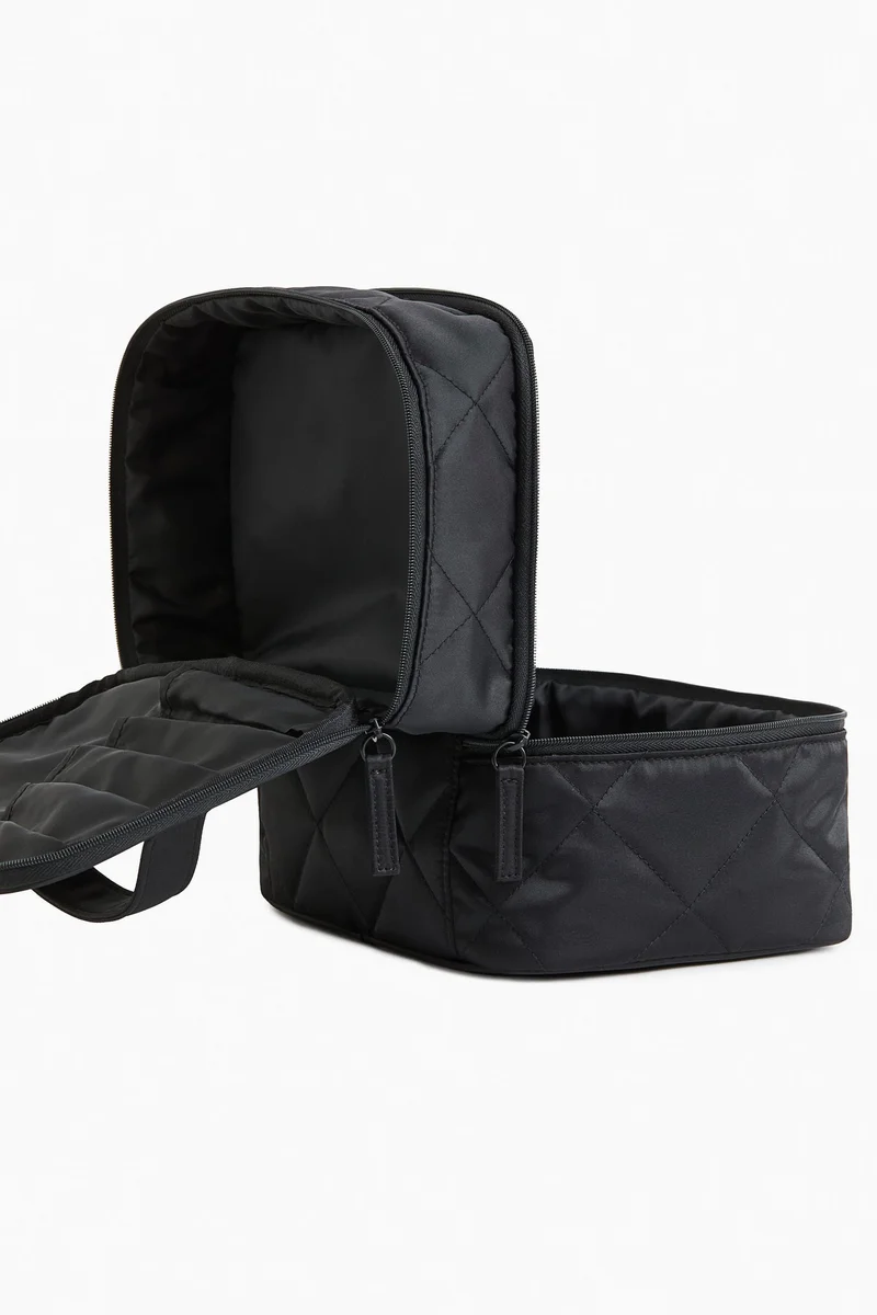 H&M Large two-tiered wash bag