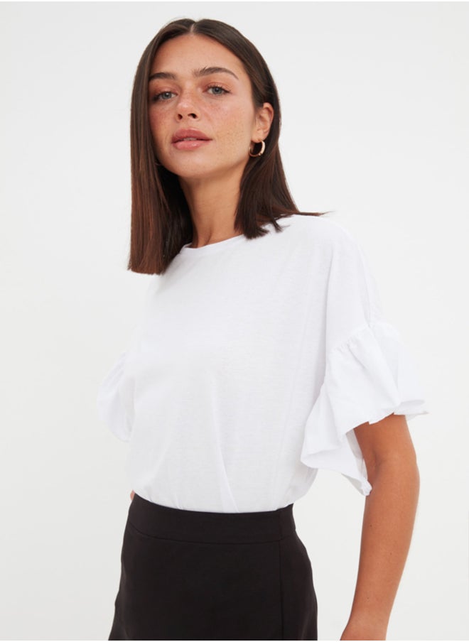trendyol - White 100% Cotton Ruffle Detailed Basic Crew Neck Knitted T-Shirt TWOSS22TS2429 - Image 1